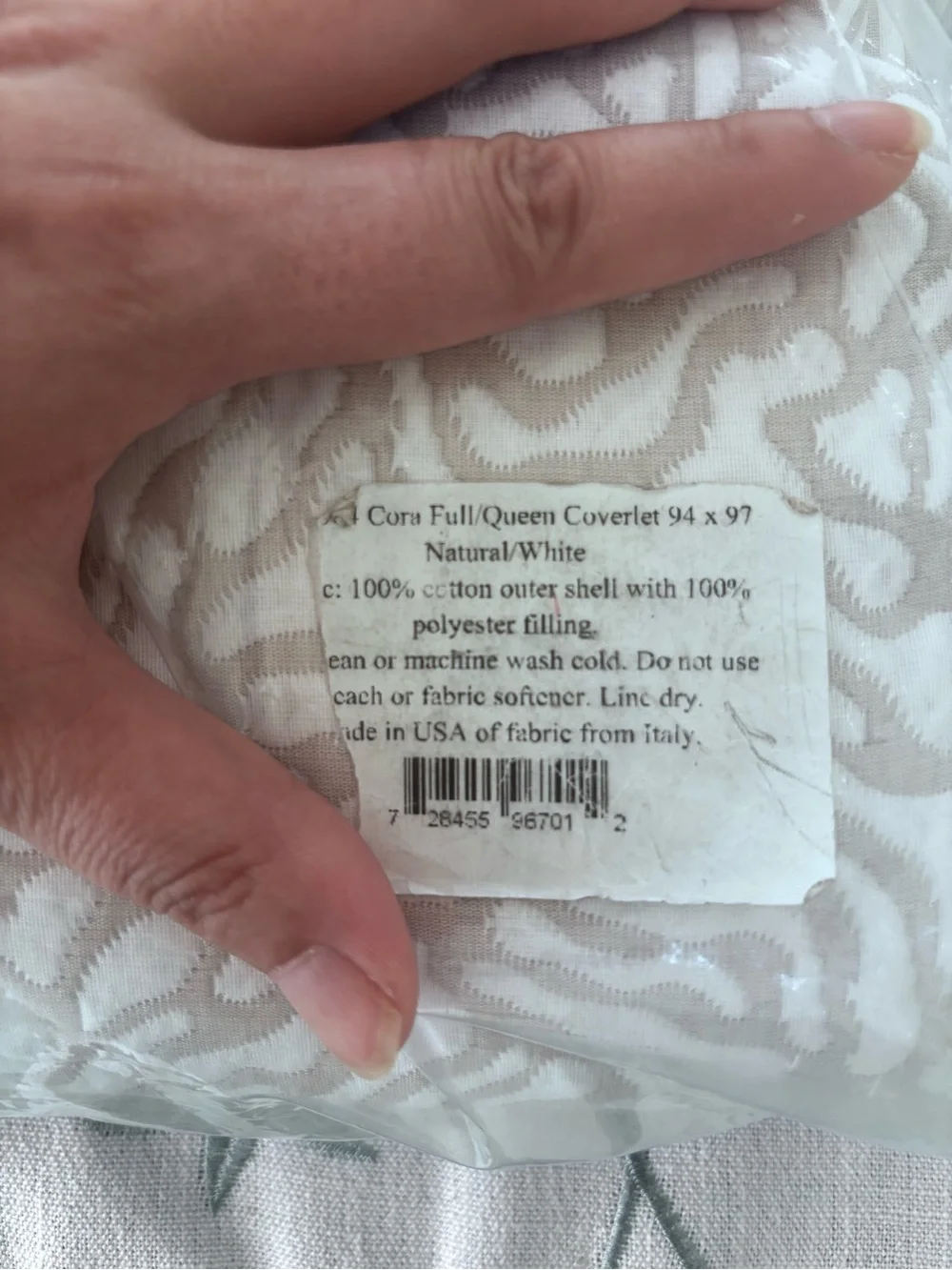Matouk Schumacher Full/Queen Bedding Coverlet in Beige and White